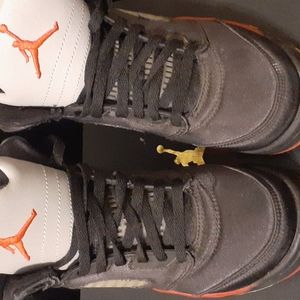 Size 2Y Retro Jordans